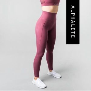 Alphalete Surface Pocket Leggings - Violet